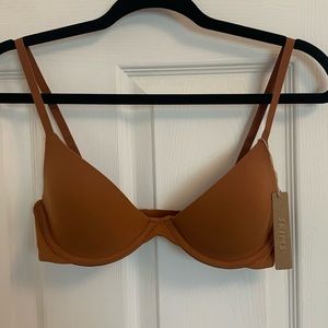 SKIMS Fits Everybody plunge bra, 32C